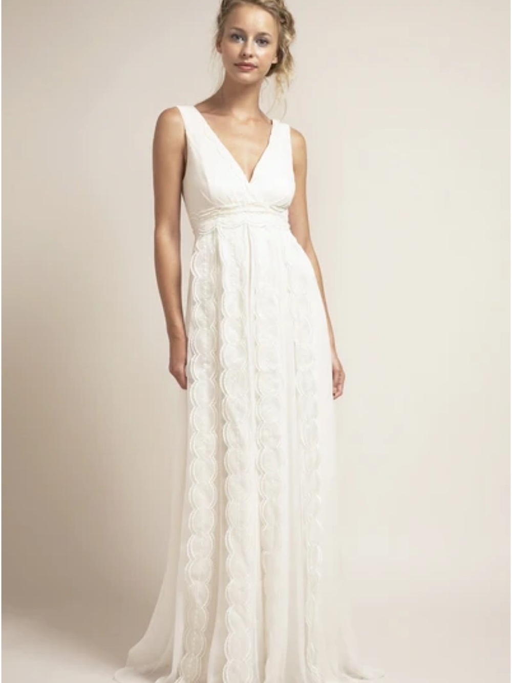 Saja Whimsical V-Neck Lace Wedding Dress